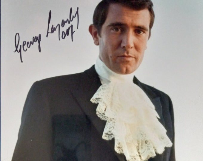 George Lazenby Authentic Signed 8x10 Photo W/ Beckett & PSA Authentications - James Bond 007 - Ian Fleming
