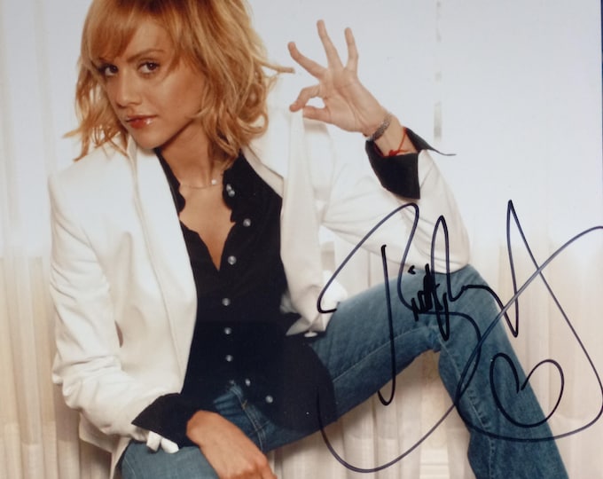 Brittany Murphy RARE Authentic Signed 8x10 Photo W/ 3rd Party Authentication (d.2009)