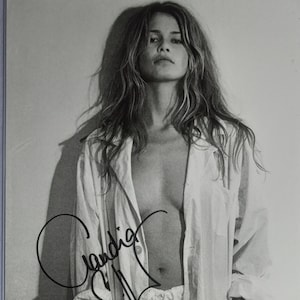 Claudia Schiffer 8x10 Authentic Signed Photo W/ JSA COA - Supermodel