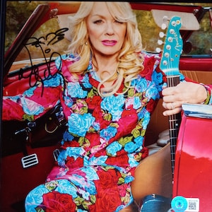 Nancy Wilson Authentic Signed 8x8 Print W/ Beckett Authentication - Heart