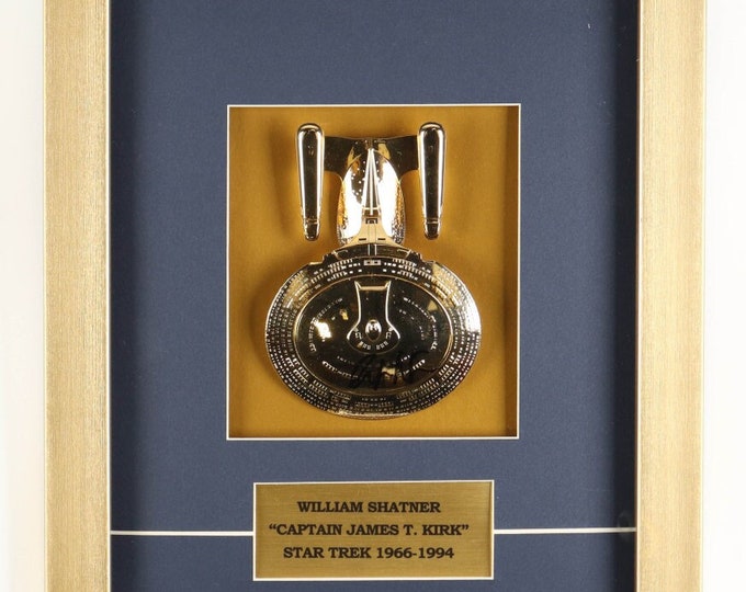 William Shatner Authentic Signed And Framed Starship Enterprise Figure Shadowbox Display W/ Beckett COA - Captain James T. Kirk - Star Trek