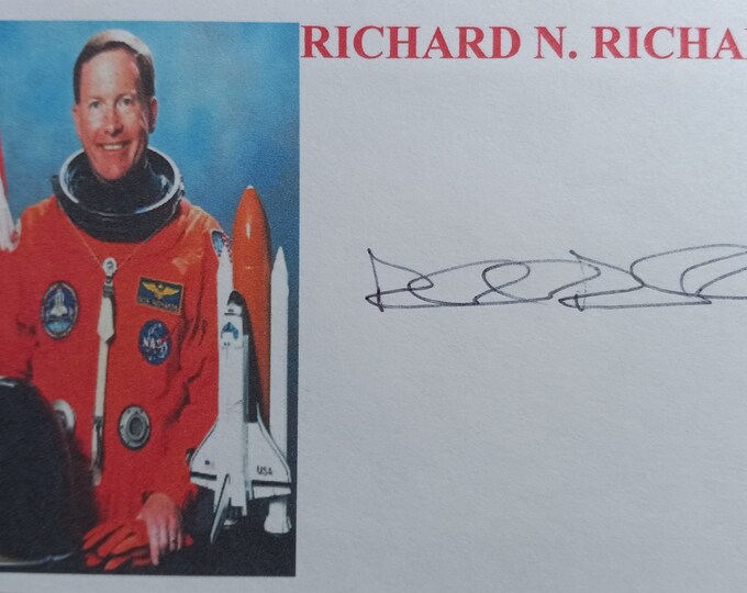 Richard N. Richards 3x5 Authentic Signed Index Card - NASA - Astronaut