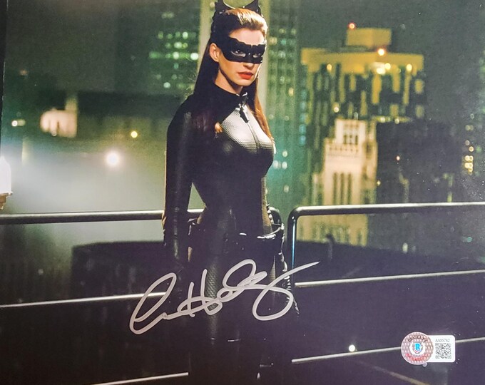 Anne Hathaway Authentic Signed 8x10 Photo W/ Beckett BAS COA The Dark Knight