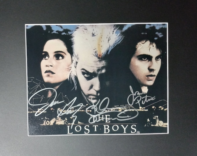 Kiefer Sutherland, Jason Patric & Jami Geertz Triple Signed 8x10 Photo W/ 11x14 Frame Ready Matting + 3rd Party COA - The Lost Boys