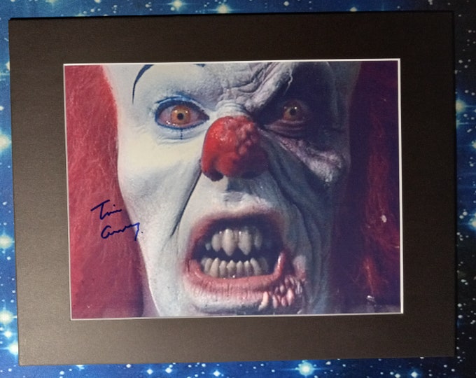 Tim Curry 8.5x11 Authentic Signed Photo With An 11x14 Frame Ready Matting + 3rd party Authentication - Pennywise - "It"