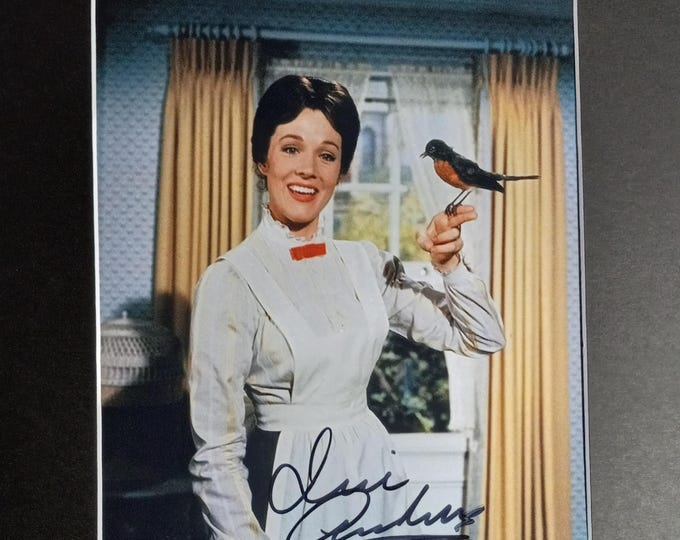 Julie Andrews Authentic Signed 8x10 Photo In A Custom 11x14 Frame Ready Matting W/ 3rd Party Authentication