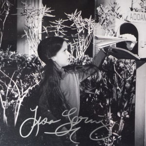 Lisa Loring Authentic signed 8x10 Photo W/ COA - Wednesday Addams - The Addams Family - (d.2023)