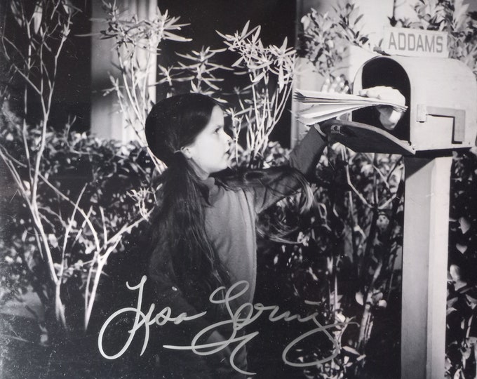 Lisa Loring Authentic signed 8x10 Photo W/ COA - Wednesday Addams - The Addams Family - (d.2023)