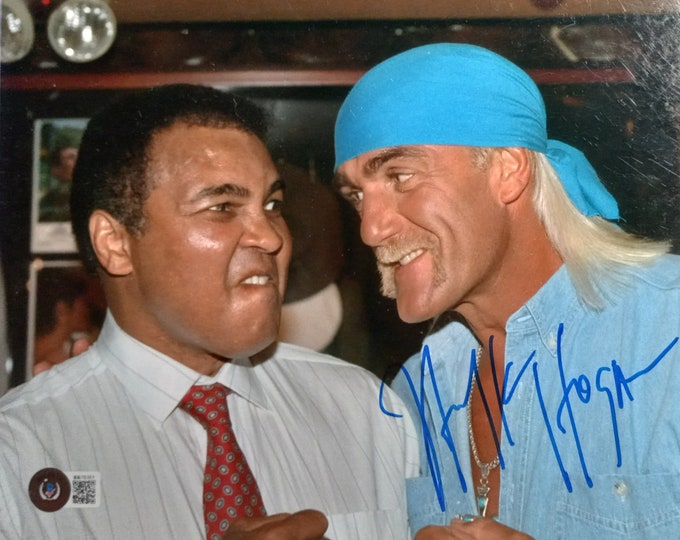 Hulk Hogan Authentic Signed 8x10 Photo W/ Beckett Authentication - Pictured With Muhammad Ali - WWF wwe wcw awa tna