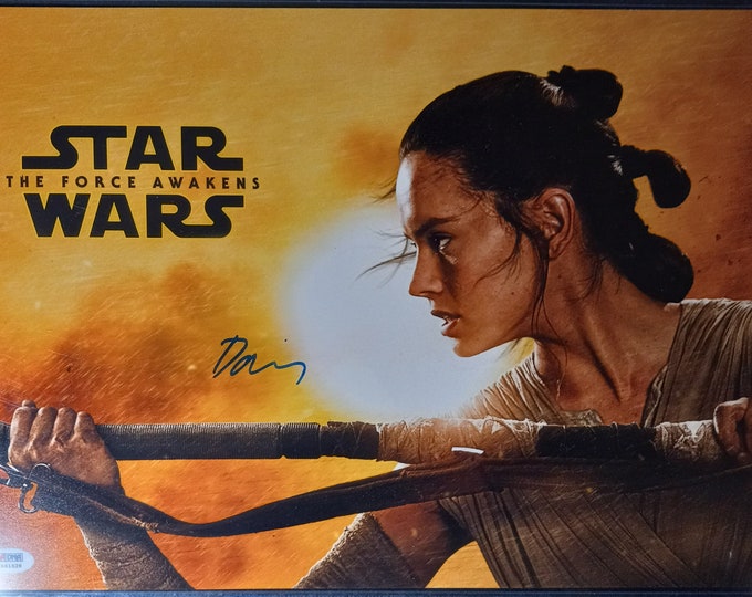 Daisy Ridley 11x17 Authentic Signed Photo W/ PSA COA - Star Wars