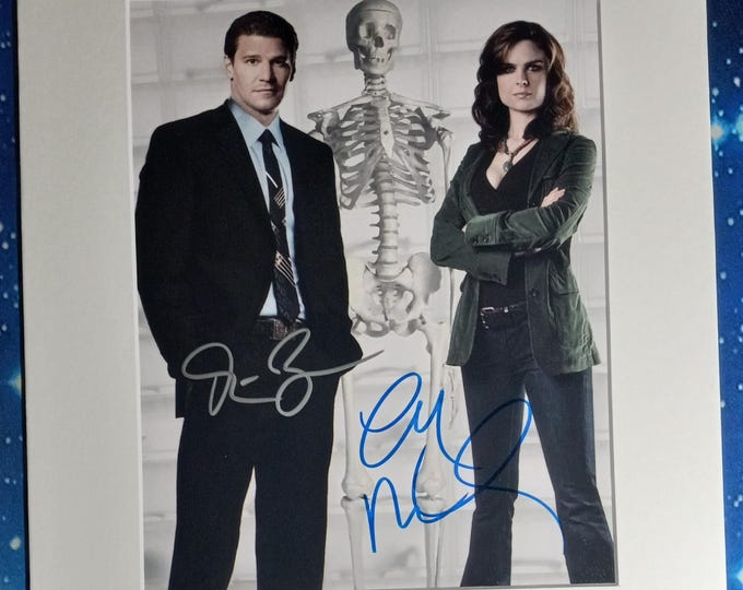 David Boreanaz & Emily Deschanel Dual Authentic Signed 8x10 Photo In A Frame Ready 11x14 Matting Display W/ 3rd Party COA Authentication