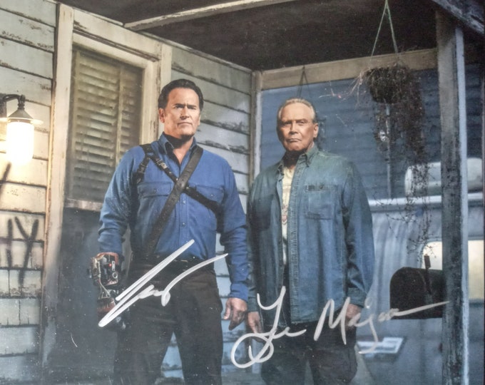 Bruce Campbell & Lee Majors Authentic Dual Signed 8x10 Photo W/ Lighthouse COA - Ash vs. Evil Dead