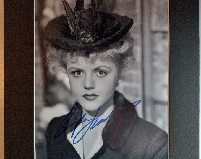 Angela Lansbury Authentic Signed 8x10 Photo With Custom 11x14 Frame Ready Display Matting & Lighthouse COA