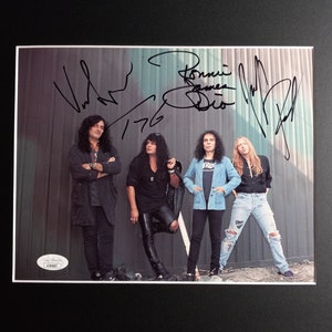 Dio (los 4) Foto auténtica firmada de 8 x 10 con marco listo para mate de 11 x 14 y autenticación A1COA + JSA - Ronnie James Dio, Appice, Pilson, T. G