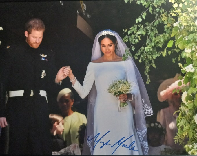 Meghan Markle Authentic Signed & Framed Wedding Photo W/ PSA/DNA Authentication - Duchess Of Sussex