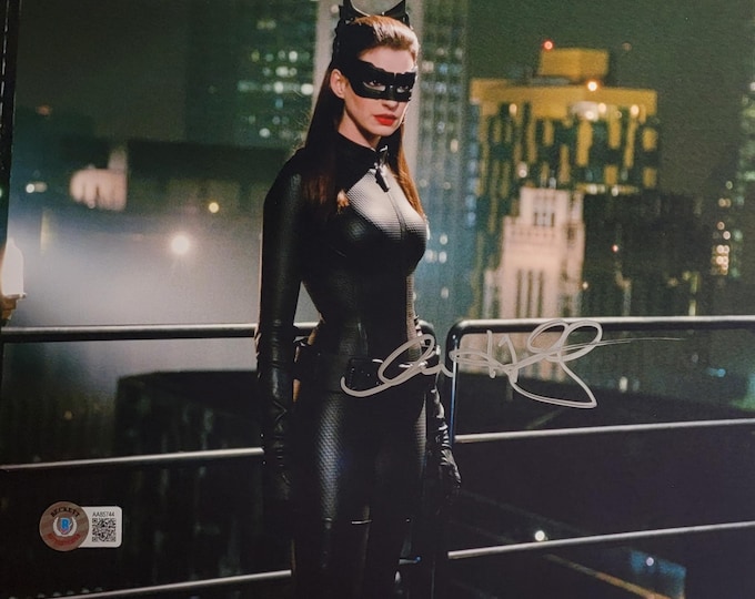 Anne Hathaway Authentic Signed 8x10 Photo Beckett BAS COA Dark Knight Rises