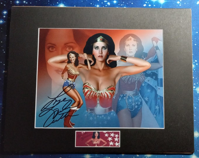 Lynda Carter Authentic Signed 8"x10" Photo With A Custom 11"x14" Frame Ready Matte + 3rd Party Authentication - Wonder Woman