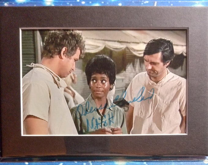 Odessa Cleveland 4x6 Authentic Signed Photo With A Frame Ready 5x7 Matting + Lighthouse Authentication - M.A.S.H.