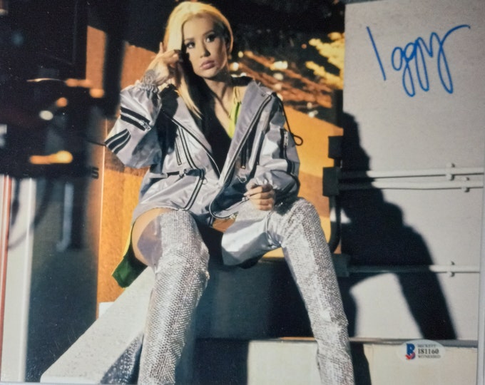 Iggy Azalea 8x10 Authentic Signed Photo W/ Beckett COA