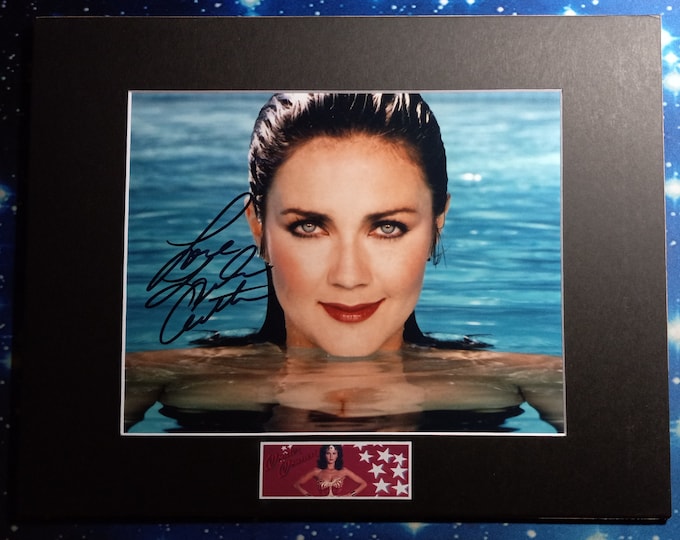 Lynda Carter Authentic Signed 8"x10" Photo With A Custom 11"x14" Frame Ready Matte + 3rd Party Authentication - Wonder Woman