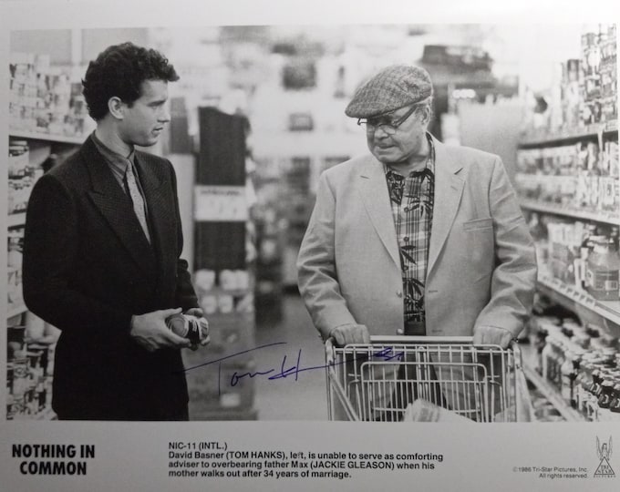 Tom Hanks Authentic Signed 8x10 Vintage Photo W/ 3rd Party Authentication - Nothing In Common - The Burbs - Private Ryan