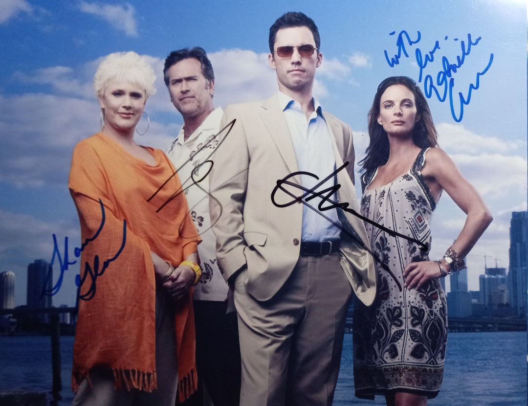 Burn Notice Cast Signed 8x11 Photo by All 4 With 3rd Party