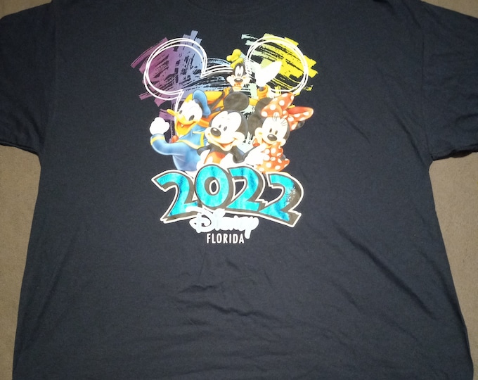 New 3XL 2022 Official Licensed T-Shirt W/O Tags Family Vacation