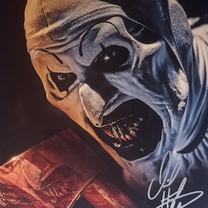 David Howard Thornton Authentic Signed 8x10 Photo W/ 3rd Party Authentication & Lighthouse COA - Terrifier - Art The Clown
