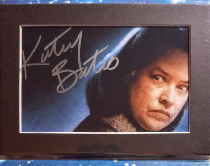 Kathy Bates 4x6 Authentic Signed Photo With A Frame Ready 5x7 Matting + 3rd Party Authentication