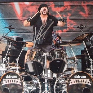 Vinnie Paul Authentic Signed 8x10 Photo W/ Lighthouse COA - 2014 The Clubhouse Dallas, Texas - Pantera - Hellyeah - Damageplan - (d.2018)