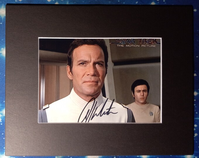 William Shatner Authentic Signed 5"x7" Photo With An 8"x10" Frame Ready Matte + Lighthouse COA Authentication - Star Trek