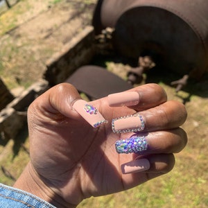 Elegance Press On Nails