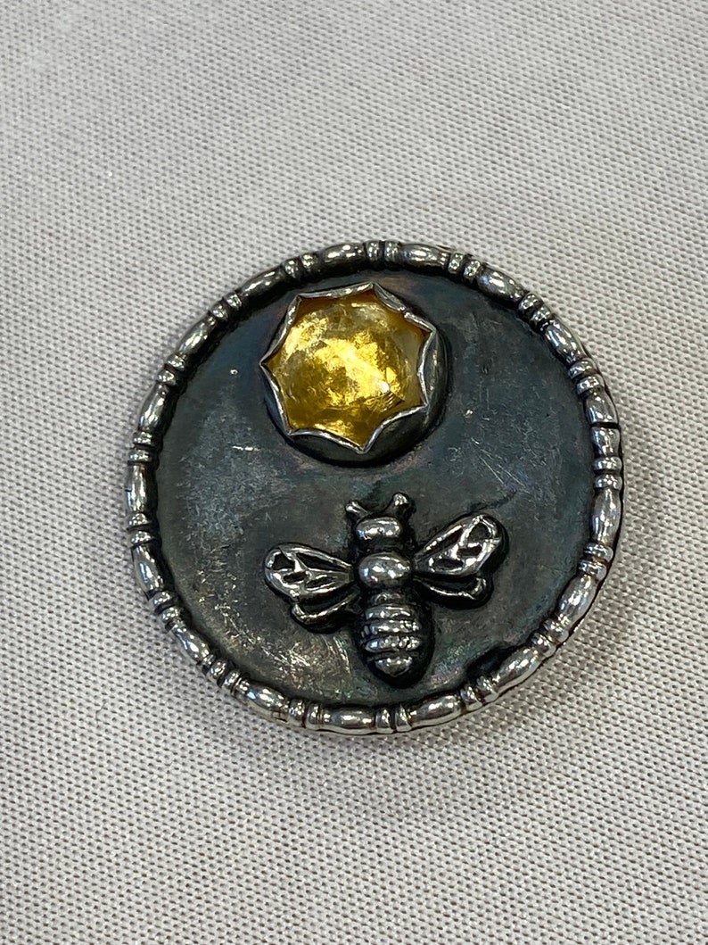 Médaillons broche ou pendentif argent, pierres fines cadeau pour elle Abeille