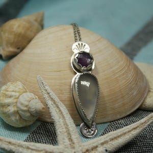 Pendentif argent,  pierre de lune et rubis, sirène, bijou pour elle