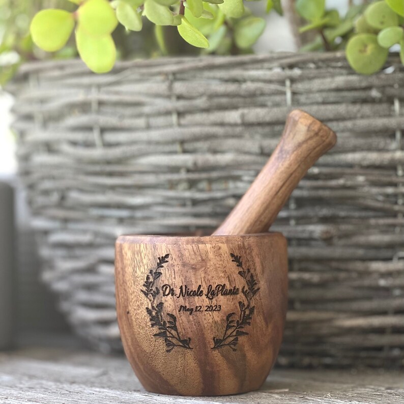 Custom Engraved Wooden Mortar Pestle Set Wedding Date Graduation Gift
