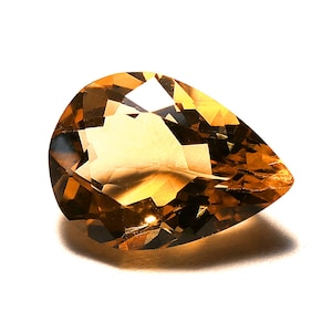BELLE CITRINE 3,11 carats pear shape - golden yellow gemstone cut for jewelry, collection, creation, gemological study