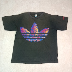 Vintage Adidas trefoil Big Logo t shirt tees