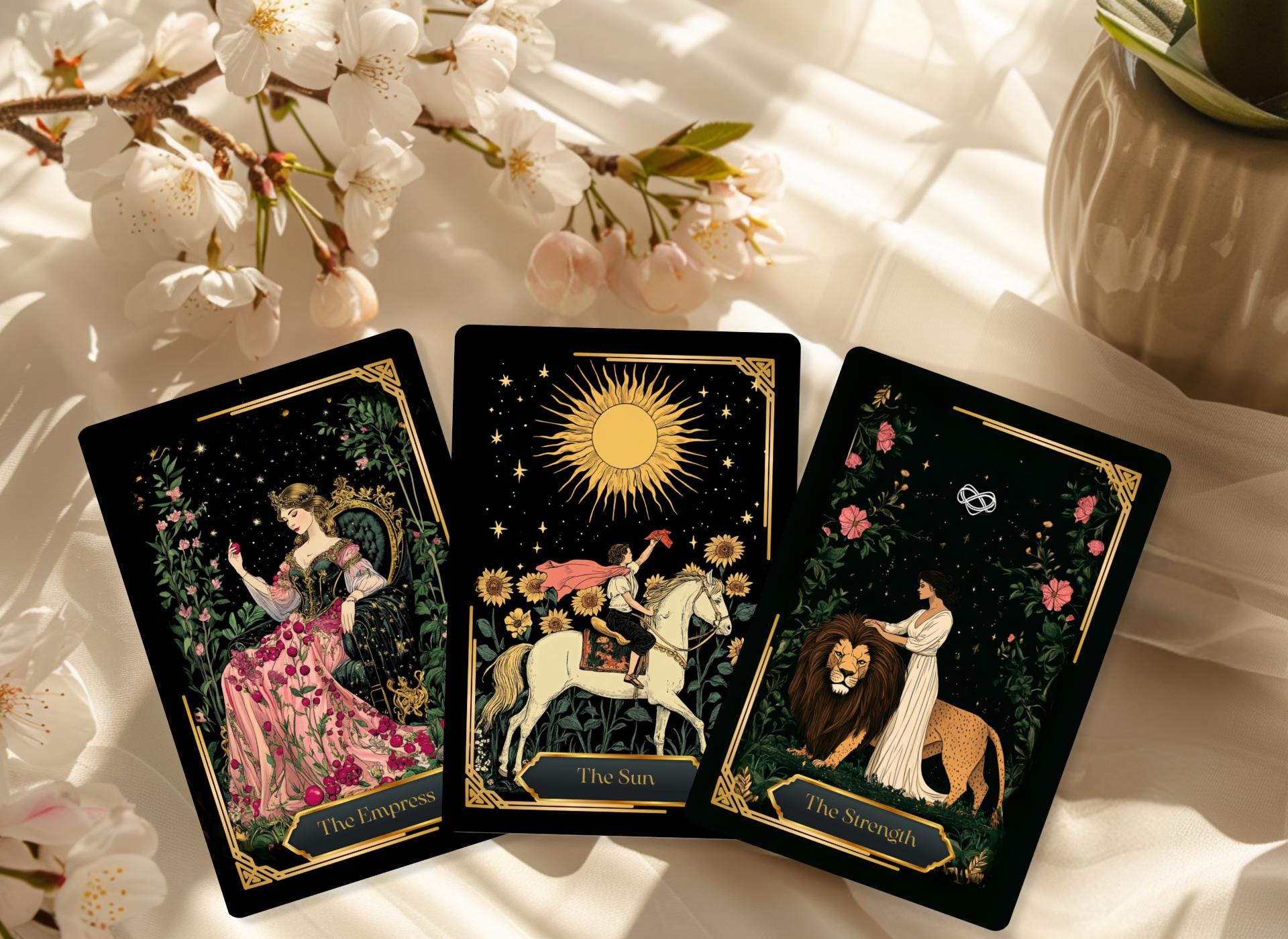 アート・デザイン・音楽 MY ARCANE PHILOSOPHY TAROT 巾着プレゼント】タロットカード【MY ARCANE PHILOSOPHY】 | eight