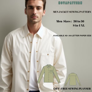 Può includere: Una camicia bianca a maniche lunghe con colletto abbottonato e una tasca sul lato sinistro. La camicia è indossata da una persona. L'immagine include anche un disegno a linea della camicia in verde, che mostra le viste anteriore e posteriore. Il testo "NOVAPATTERN", "MEN JACKET SEWING PATTERN", "Men Sizes: 36 to 56 S to 4 XL", "AVAILABLE A0-A4-LETTER PAPER SIZE", e "GIFT: FREE SEWING PLANNER" è anche incluso nell'immagine.