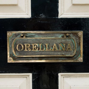 Buzón de correo personalizado de bronce fundido - Buzón para cartas - Buzón para correo de puerta de entrada con dirección - Buzón grabado para oficina y hogar