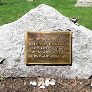 Personalized Memorial plaques - Bronze Commemorative plaques, Custom gravestone markers - garden memorial sign fully customized plaques