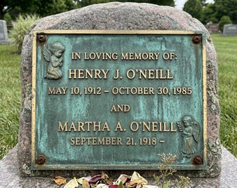Custom Bronze Plaque with Patina Finish | Personalized Anniversary Gift | Historical Home Marker | Outdoor Memorial Signs - Metal aged sign