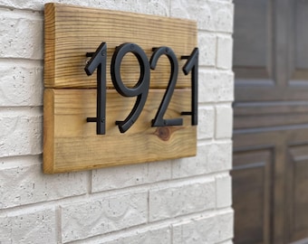 Modern house numbers - Brushed Brass material Letters - Custom size floating numbers - Many finishes available - Front door sign