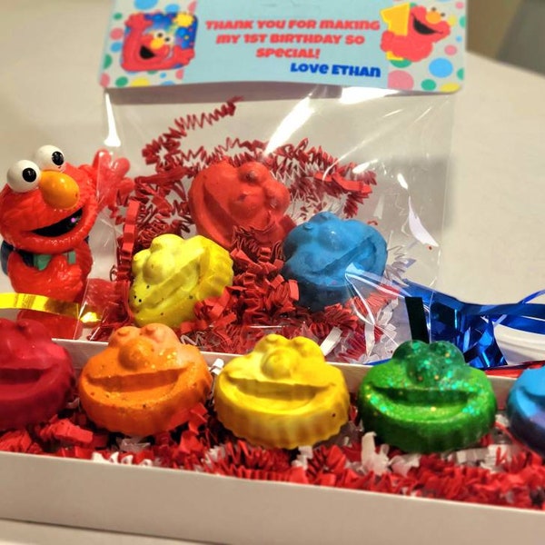 Elmo crayon party favor bags!