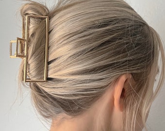 Gold hair claw | Hair clip | Barrette | Accessory | Gift | Bridesmaid | Wedding | Engagement | Minimalistic