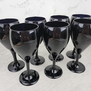 Vintage black cobalt Libbey wine glasses (set of seven) | vintage stemmed dark blue water glasses with teardrop shape