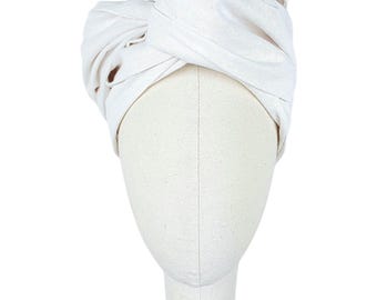 Raw white twist turban kundalini long in viscose and linen