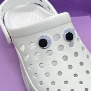 Googly Eyes Shoe Charms!