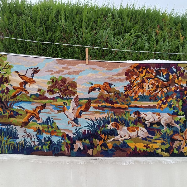 Tableau tapisserie vintage français Canevas brodé fini a l'aiguille l'envol des canards  french tapestry