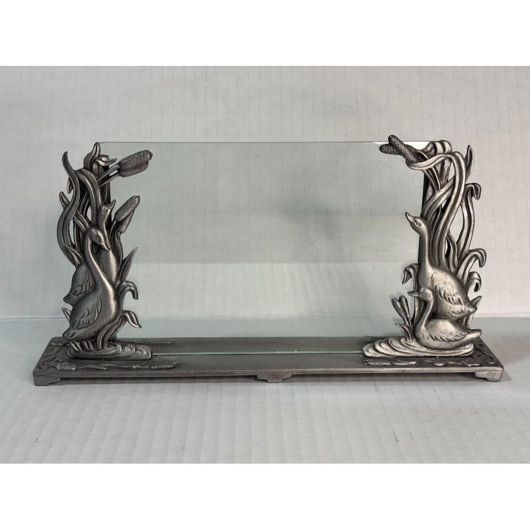 Vintage Arthur Court  Arthur Court Silvertone Photo Frame Swan Mother Father Baby Art Sculpture main image 0